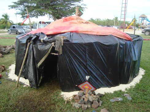 The sweat lodge tent/ Temazcal.