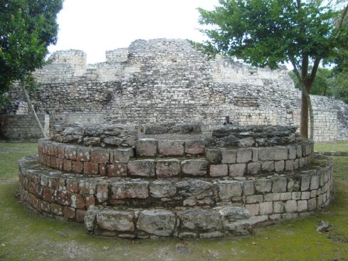 A circular altar in one of the plazas.