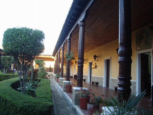 The courtyard in the Casa de Cultura.