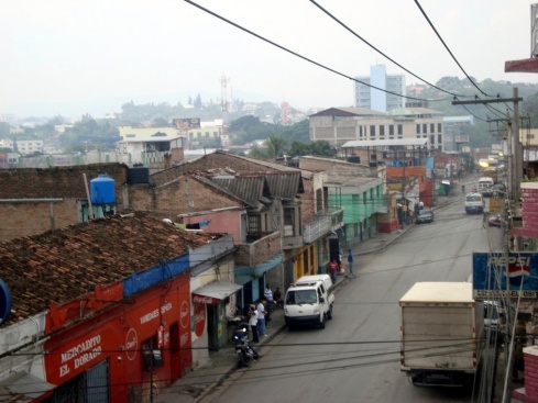 Comayaguela neighbourhood, Tegucigalpa. We hopped onto the bus to Choluteca from this street outside our hotel.