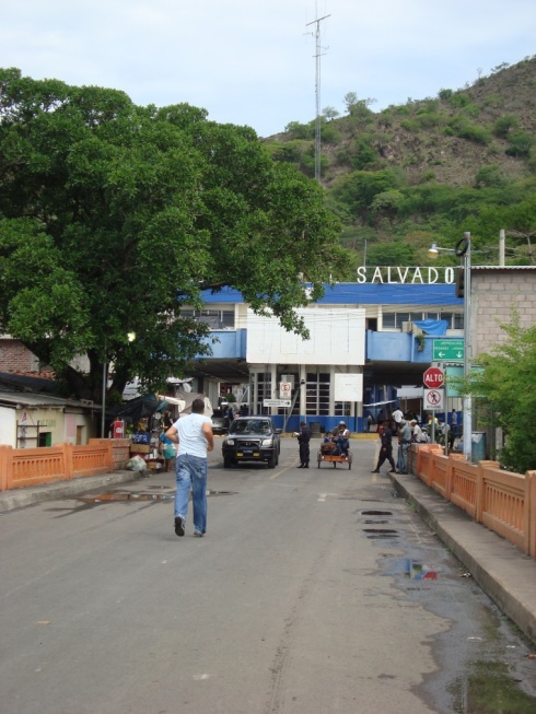 The immigration checkpoint at the El Salvadorean side.