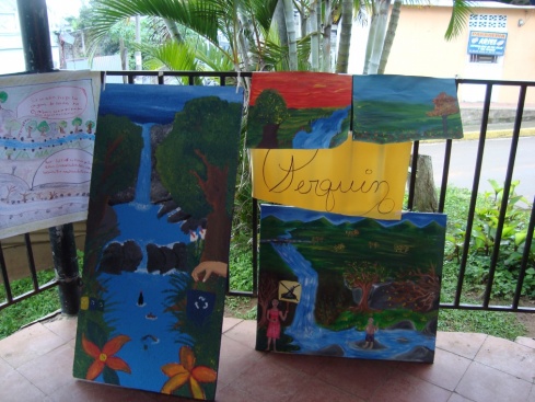Artwork by Perquin's local children depicting the beauty of this area of El Salvador, one of the most pristine in the country.