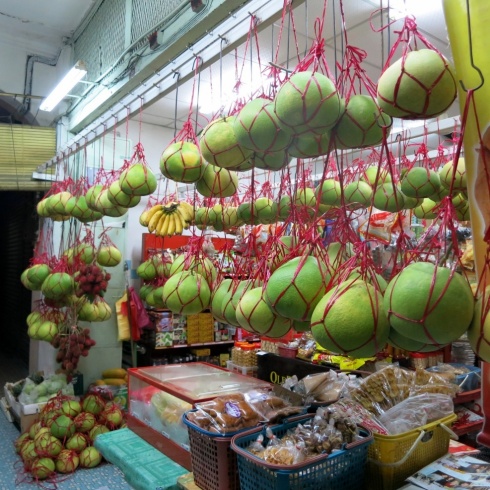 A wide array of local fruit was on offer. Since the Chinese New Year was coming, pomellos were hanging everywhere.