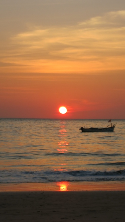 A beautiful sunset on Agonda beach.