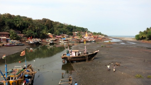 Low tide at one of the many fishing villages we passed by.